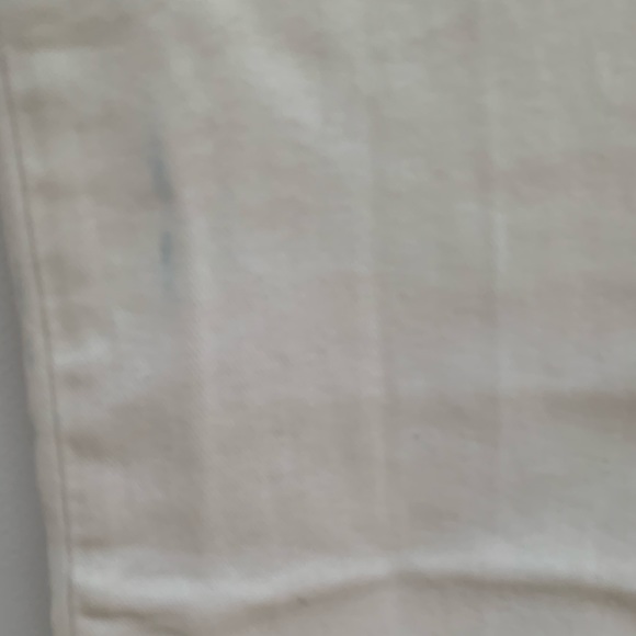 Gap size 6 low rise flare - Picture 3 of 3